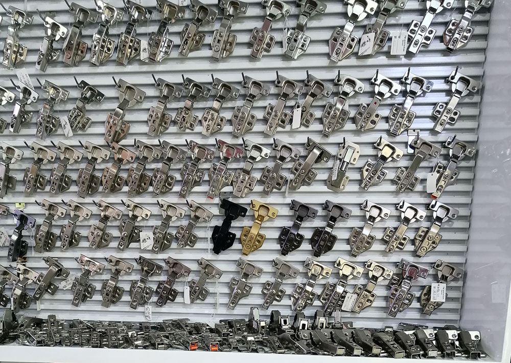 Cabinet Hardware